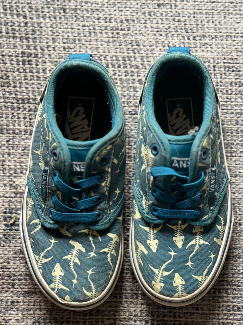 Vans kids glow in the dark skeleton sharks